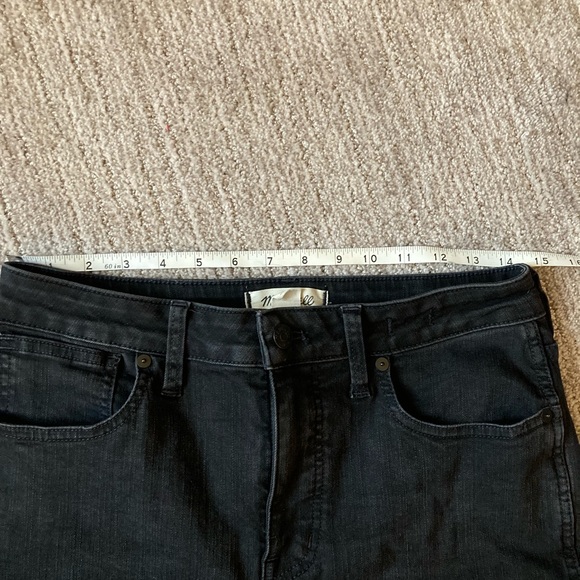 Madewell Black Denim Curvy High Rise Skinny Jeans - Picture 2 of 7
